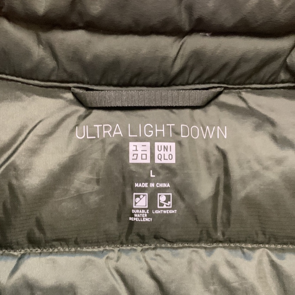 Uniqlo Down Jacket - image 7